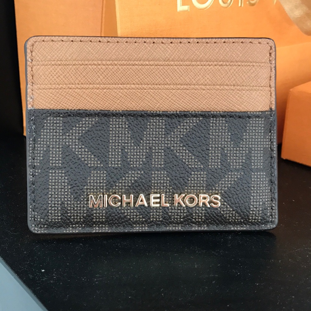 Authentic Michael Kors cardholder